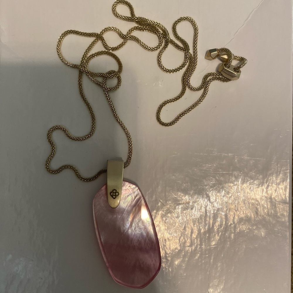 Kendra Scott Iridescent Pink adjustable necklace